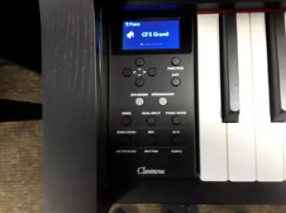 پیانو سی ال پی 645